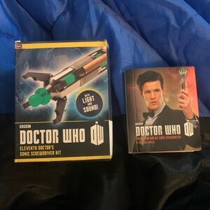 Doctor Who Mini Book w/ Box